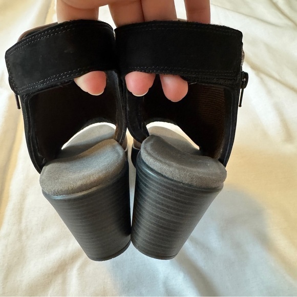 Naot 11 Favorite Peep Toe Bootie Shoes Sandals ~ Suede Adjustable Comfort - Picture 6 of 9